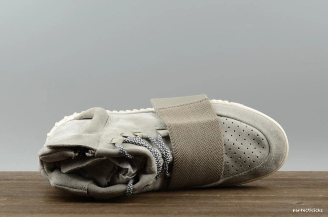 750 Boost x Kanye adidas Yeezy West B35309 Grey 0723